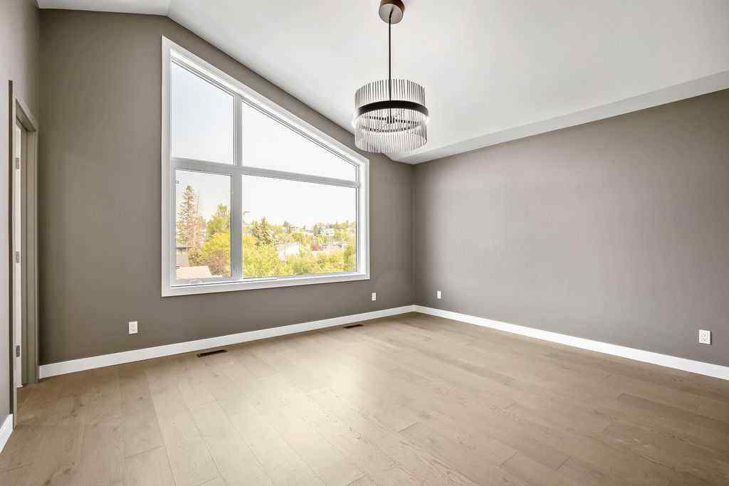 MLS® A2250765 - 935 2 Avenue NE in Bridgeland/Riverside Calgary, Residential