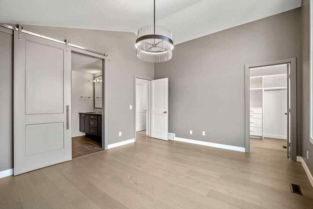 MLS® A2250765 - 935 2 Avenue NE in Bridgeland/Riverside Calgary, Residential