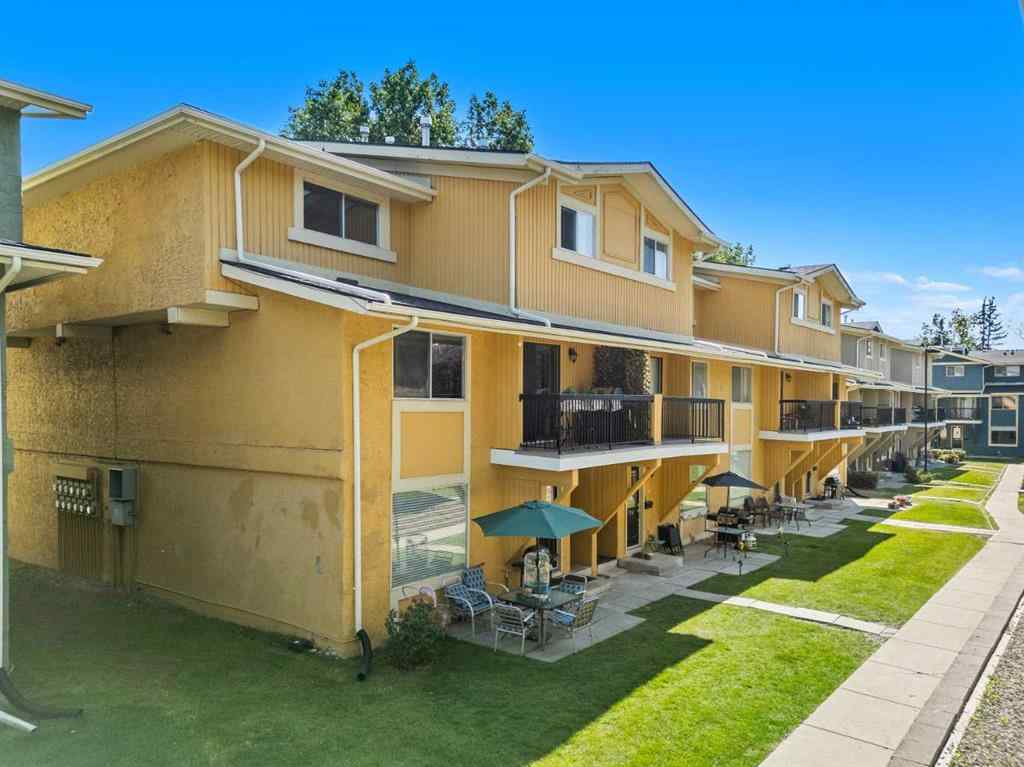 MLS® A2250766 - Unit #702 2200 Woodview Drive SW in Woodlands Calgary, Residential