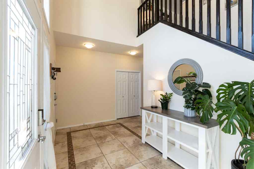 MLS® A2250770 - 6305 58 Avenue  in Hazelwood Estates Innisfail, Residential