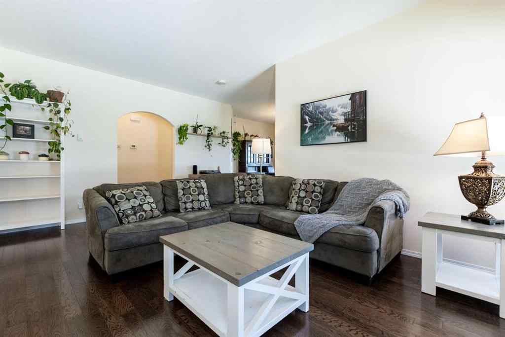 MLS® A2250770 - 6305 58 Avenue  in Hazelwood Estates Innisfail, Residential