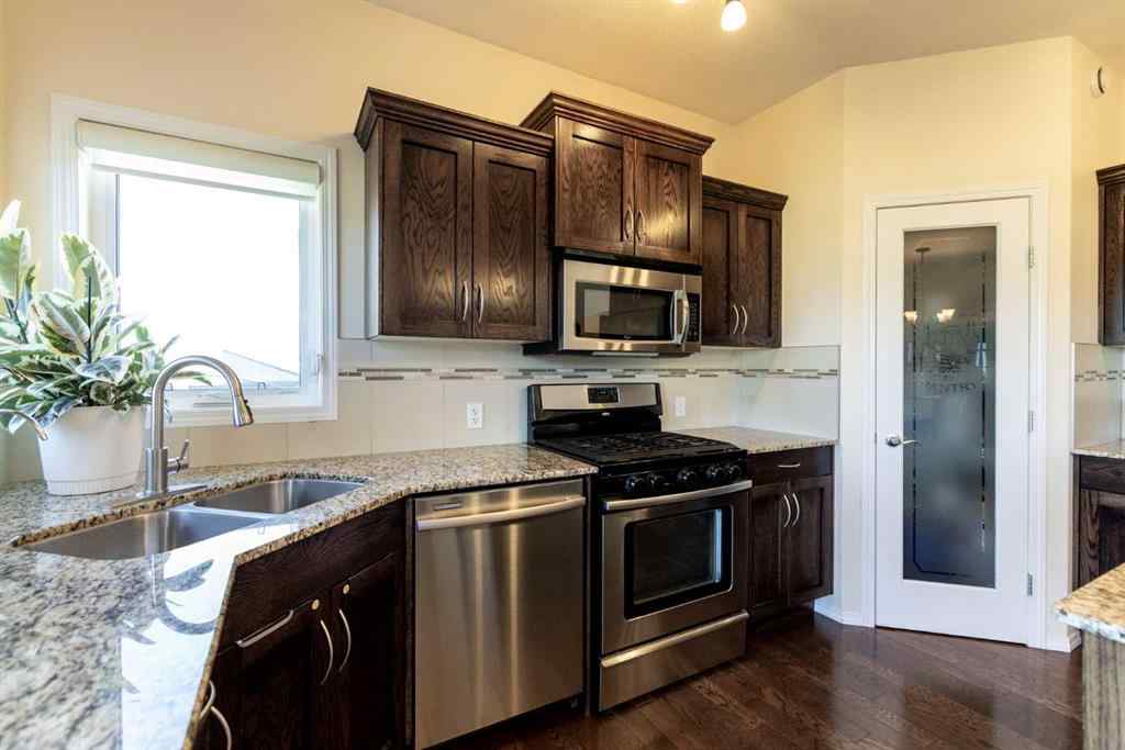 MLS® A2250770 - 6305 58 Avenue  in Hazelwood Estates Innisfail, Residential