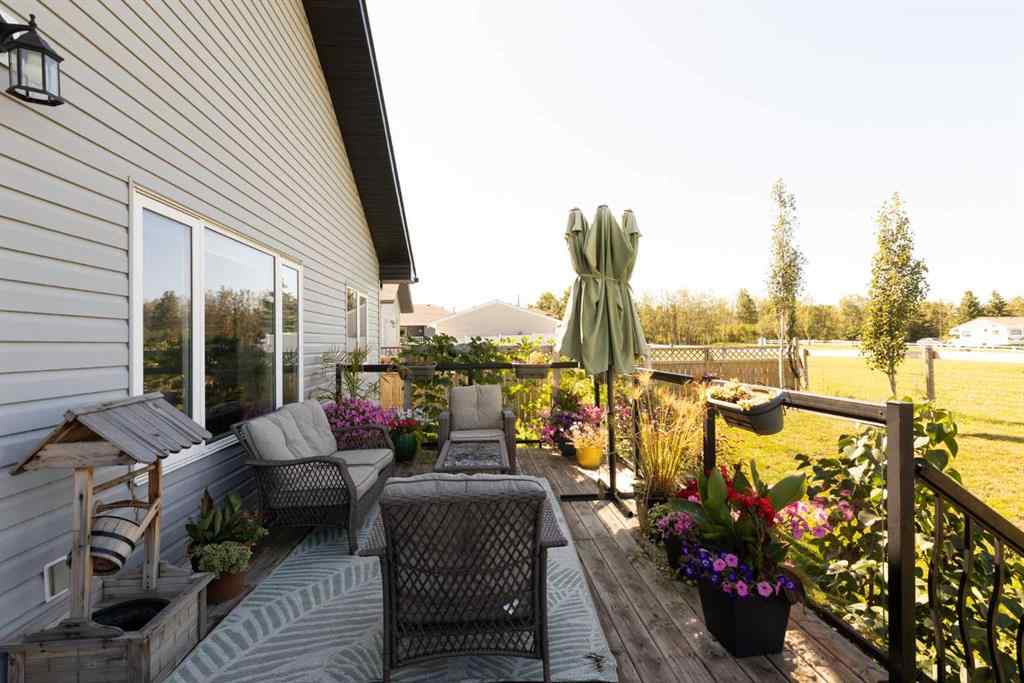 MLS® A2250770 - 6305 58 Avenue  in Hazelwood Estates Innisfail, Residential