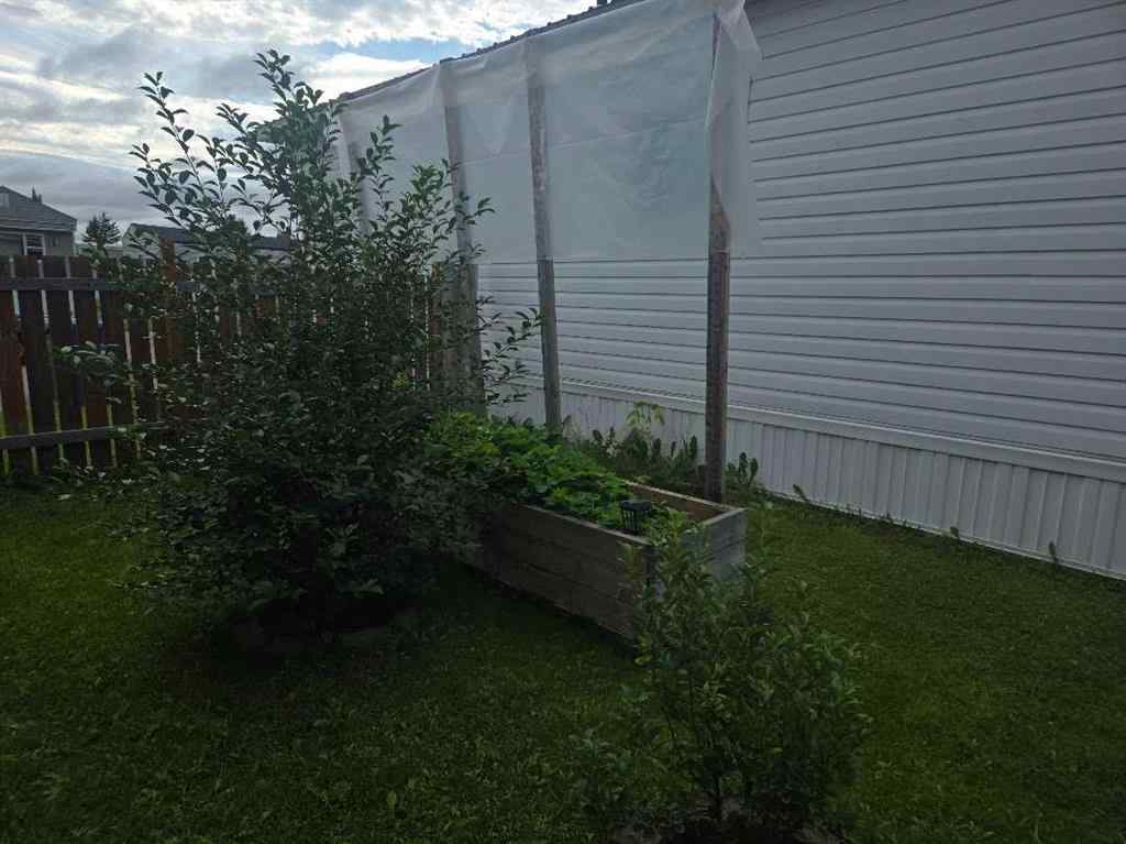 MLS® A2250771 - Unit #80 5344 76 Street  in Northwood Estates Red Deer, Mobile