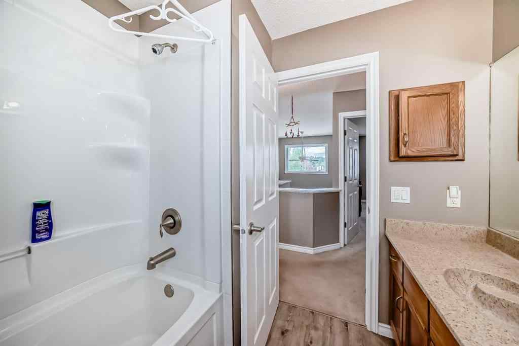 MLS® A2250772 - 13 Riverview Circle  in Riverview Cochrane, Residential