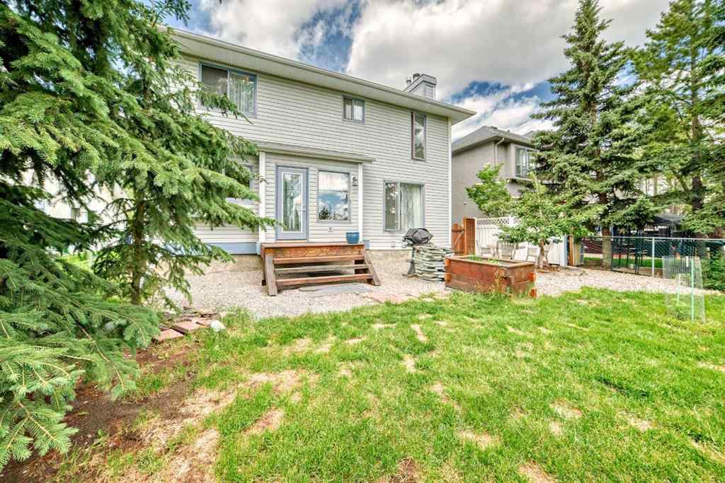 MLS® A2250772 - 13 Riverview Circle  in Riverview Cochrane, Residential