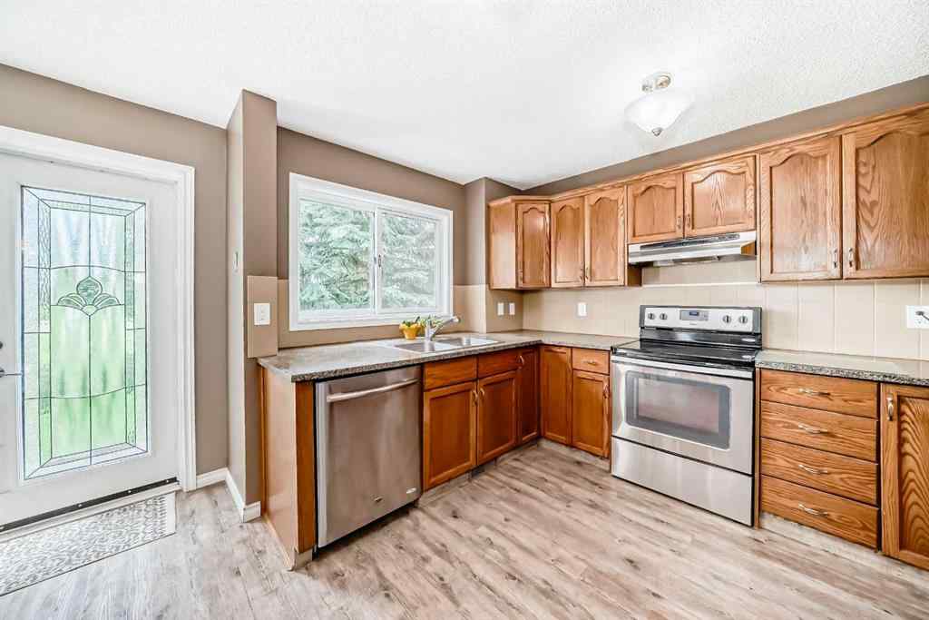 MLS® A2250772 - 13 Riverview Circle  in Riverview Cochrane, Residential