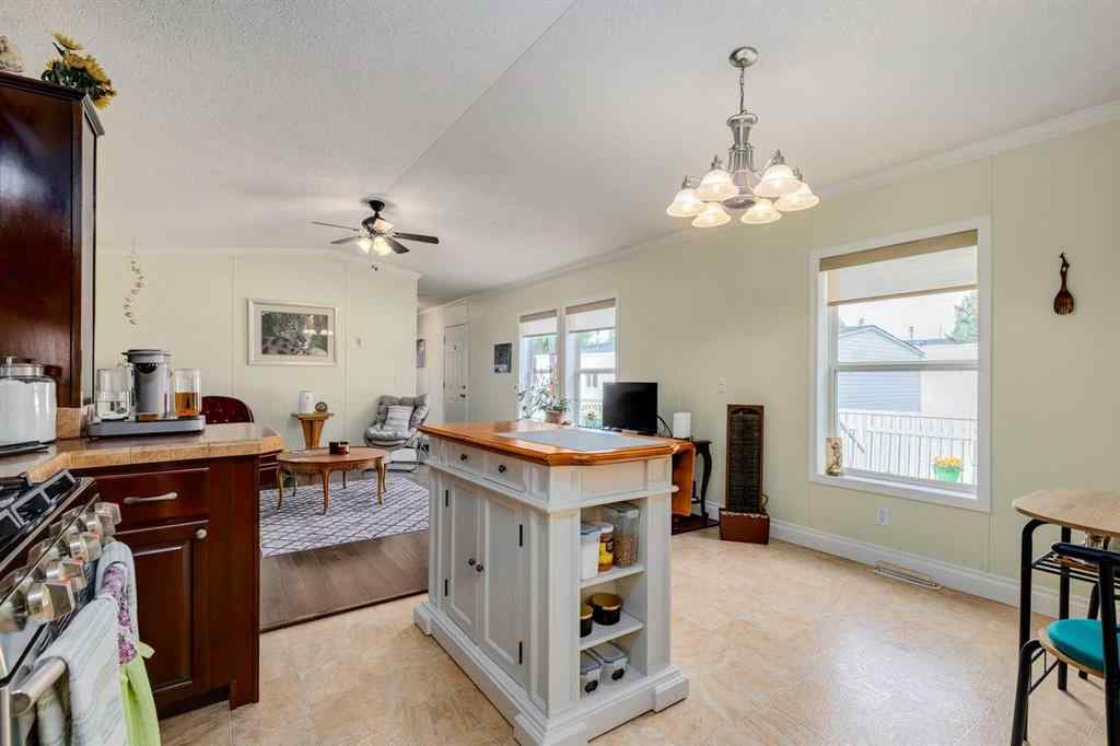 MLS® A2250776 - Unit #67 1190 15 Avenue  in NONE Didsbury, Mobile
