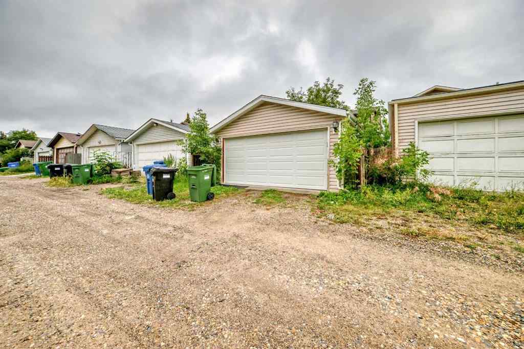 MLS® A2250778 - 110 Edgeburn Crescent NW in Edgemont Calgary, Residential