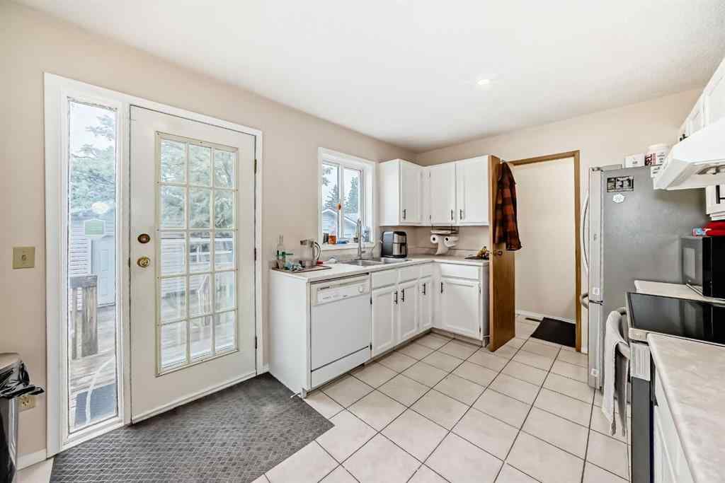 MLS® A2250778 - 110 Edgeburn Crescent NW in Edgemont Calgary, Residential