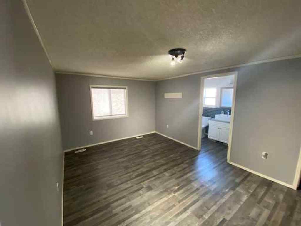 MLS® A2250780 - 7928 97 Avenue  in Cheviot Heights MHP Peace River, Mobile