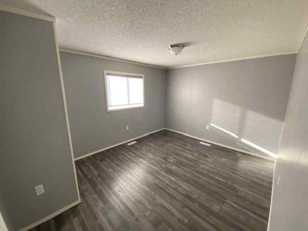 MLS® A2250780 - 7928 97 Avenue  in Cheviot Heights MHP Peace River, Mobile