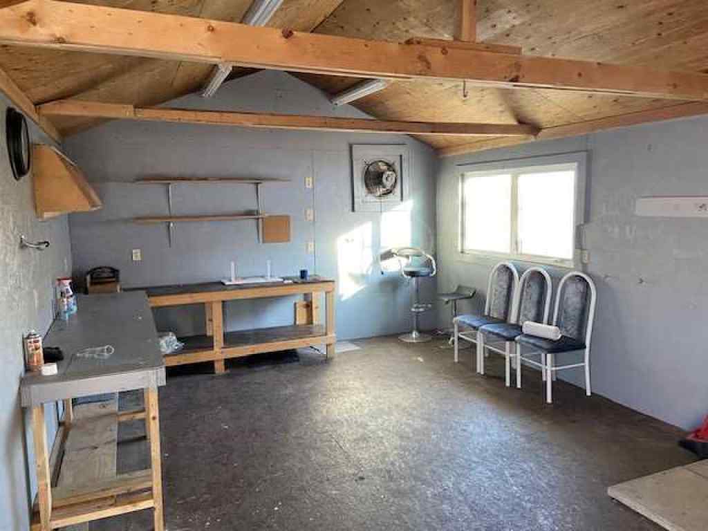MLS® A2250780 - 7928 97 Avenue  in Cheviot Heights MHP Peace River, Mobile