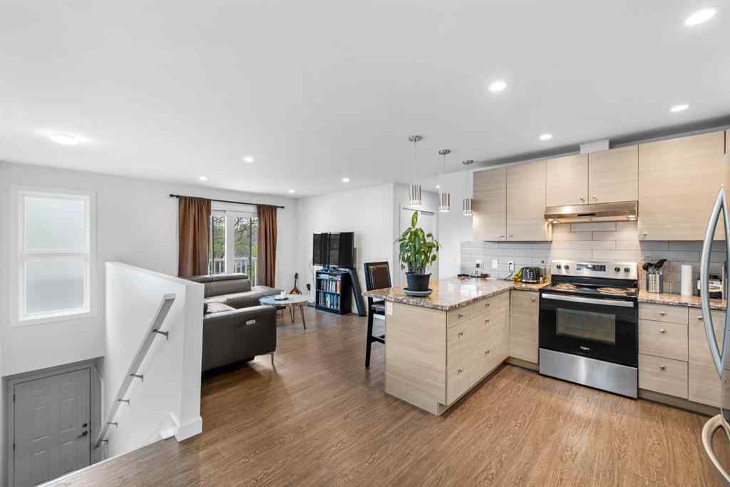 MLS® A2250796 - 1015 Russet Road NE in Renfrew Calgary, Residential
