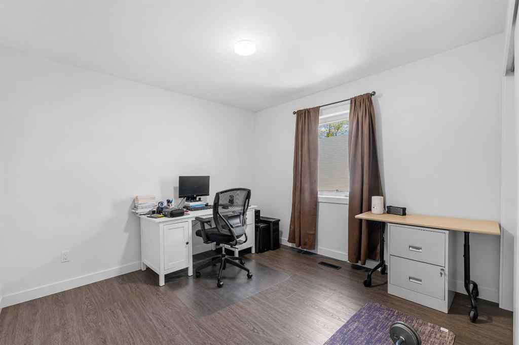 MLS® A2250796 - 1015 Russet Road NE in Renfrew Calgary, Residential