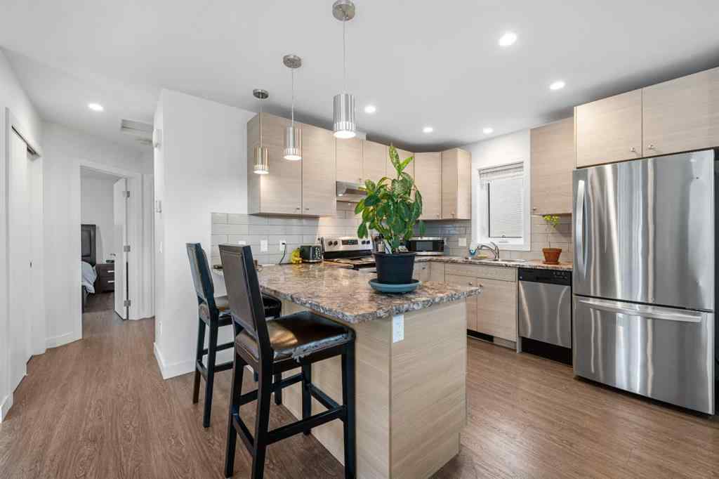 MLS® A2250796 - 1015 Russet Road NE in Renfrew Calgary, Residential