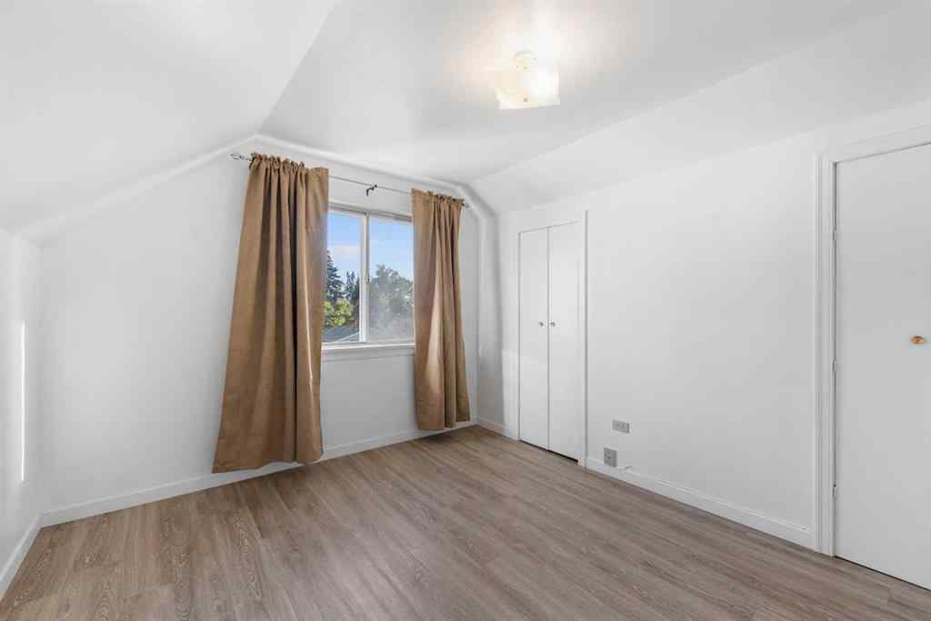 MLS® A2250796 - 1015 Russet Road NE in Renfrew Calgary, Residential