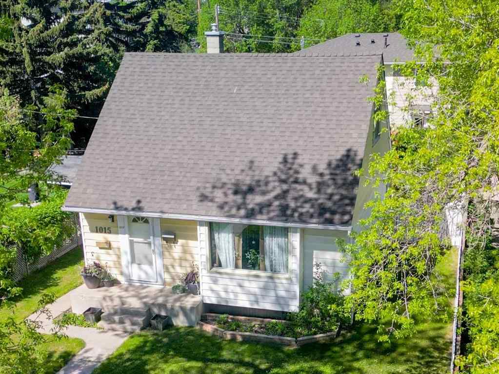 MLS® A2250796 - 1015 Russet Road NE in Renfrew Calgary, Residential