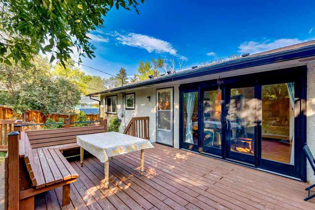 MLS® A2250804 - 7103 Hunterwood Road NW in Huntington Hills Calgary, Residential