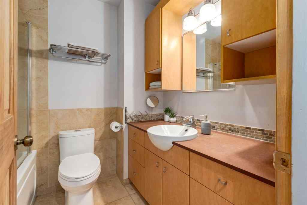 MLS® A2250804 - 7103 Hunterwood Road NW in Huntington Hills Calgary, Residential