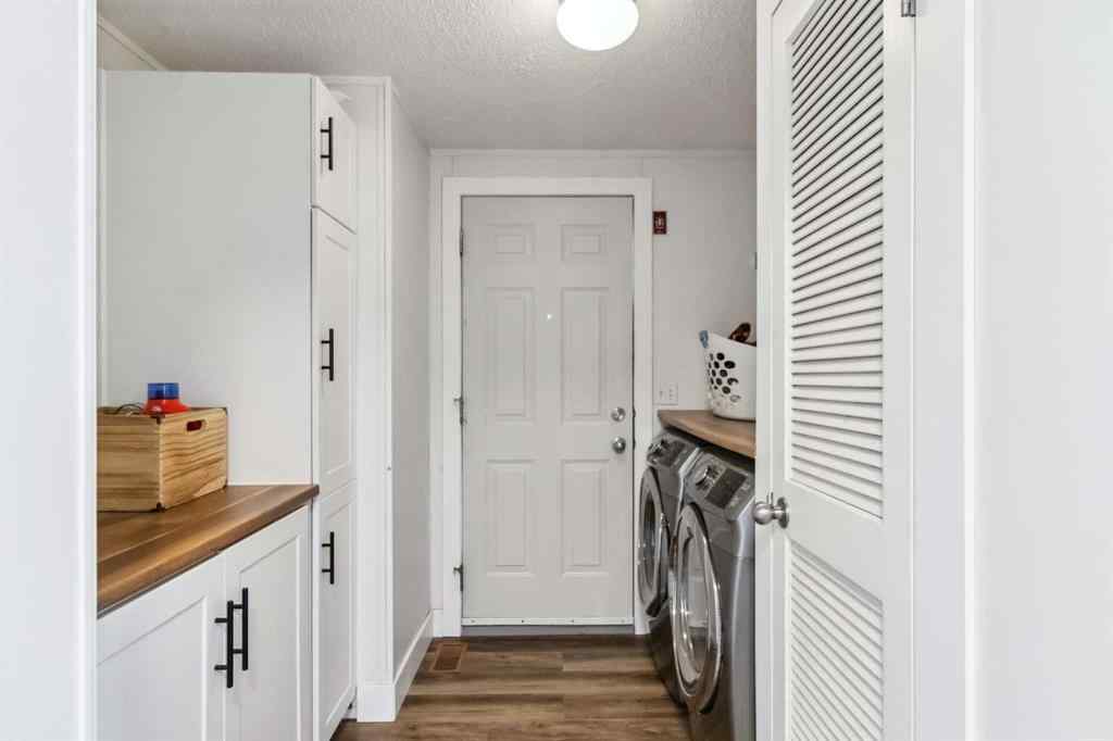 MLS® A2250805 - 540 Mckinlay Crescent  in Timberlea Fort McMurray, Residential