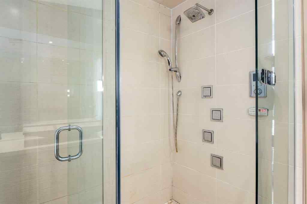 MLS® A2250806 - 2011 29 Avenue SW in South Calgary Calgary, Residential