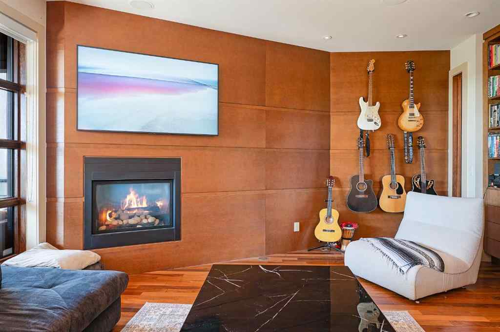 MLS® A2250806 - 2011 29 Avenue SW in South Calgary Calgary, Residential