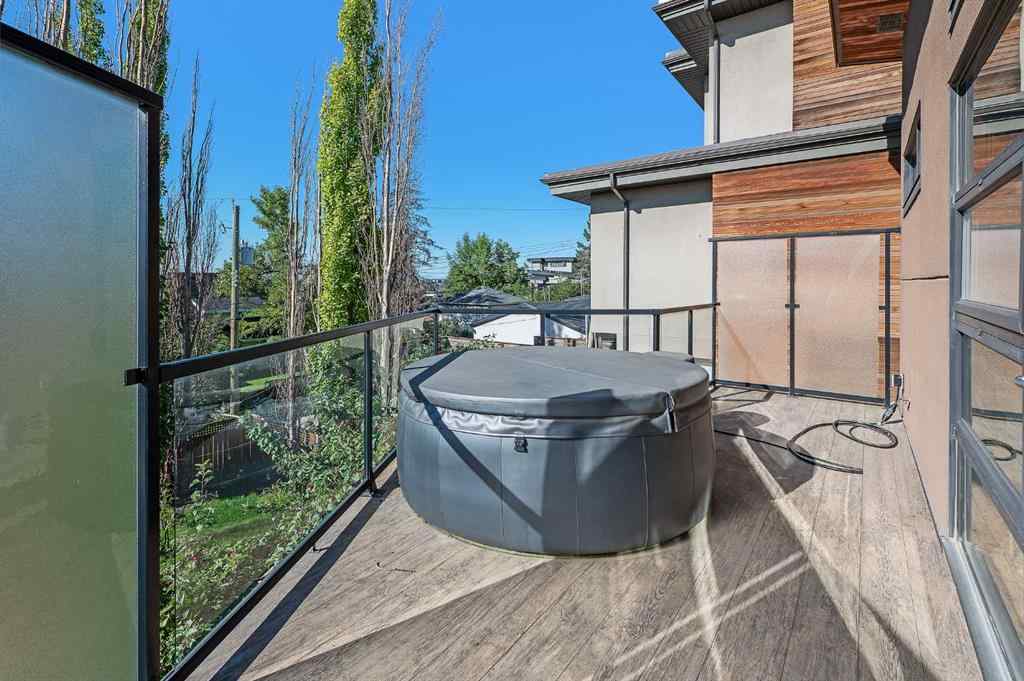 MLS® A2250806 - 2011 29 Avenue SW in South Calgary Calgary, Residential