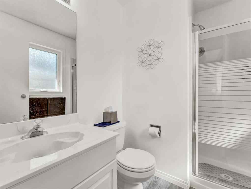 MLS® A2250809 - 27 Turner Drive SE in Ross Glen Medicine Hat, Residential