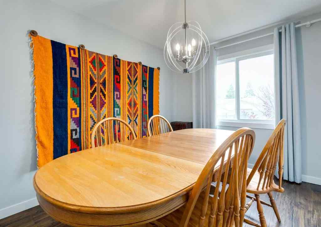 MLS® A2250810 - 127 Silvercreek Close NW in Silver Springs Calgary, Residential