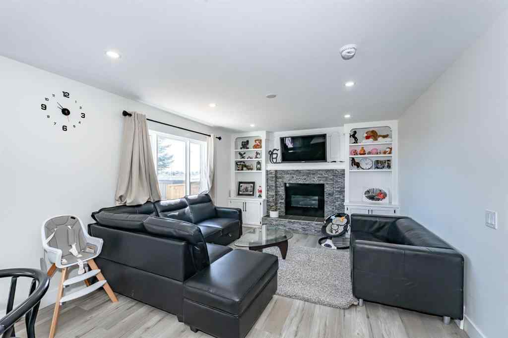 MLS® A2250820 - 77 Del Ray Road NE in Monterey Park Calgary, Residential