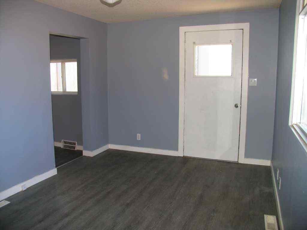 MLS® A2250828 - 807 Broadway Street  in NONE Standard, Residential