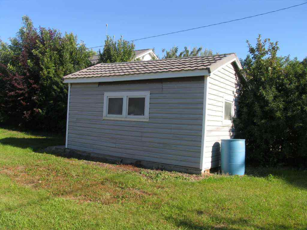 MLS® A2250828 - 807 Broadway Street  in NONE Standard, Residential