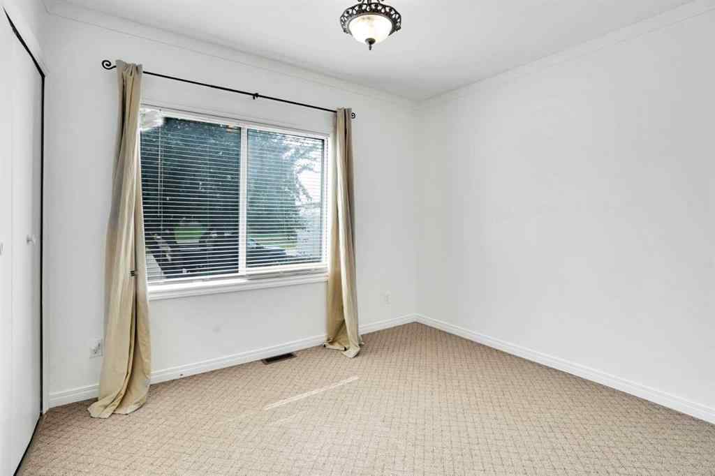 MLS® A2250833 - 228 FIRST AVENUE  W in NONE Hussar, Residential