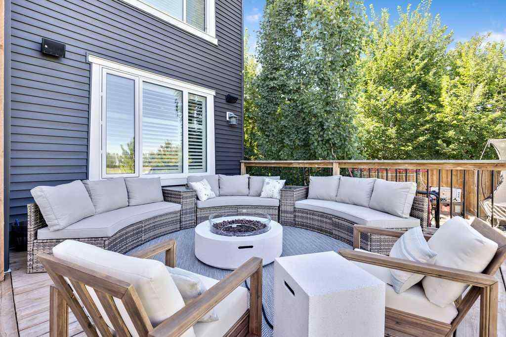 MLS® A2250835 - 132 Drake Landing Gardens  in Drake Landing Okotoks, Residential