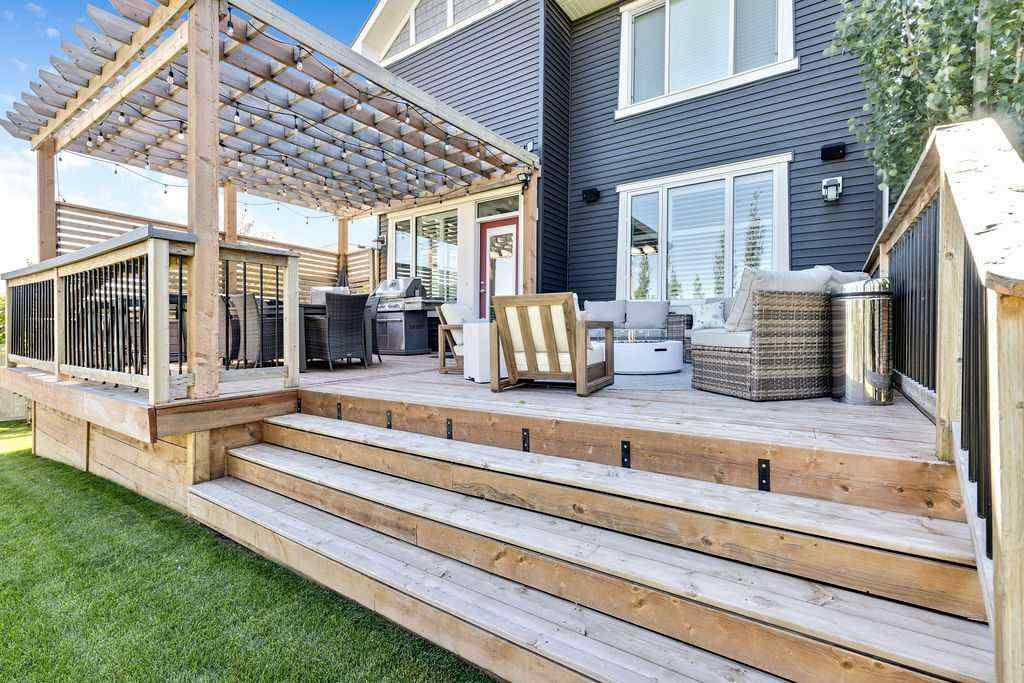 MLS® A2250835 - 132 Drake Landing Gardens  in Drake Landing Okotoks, Residential