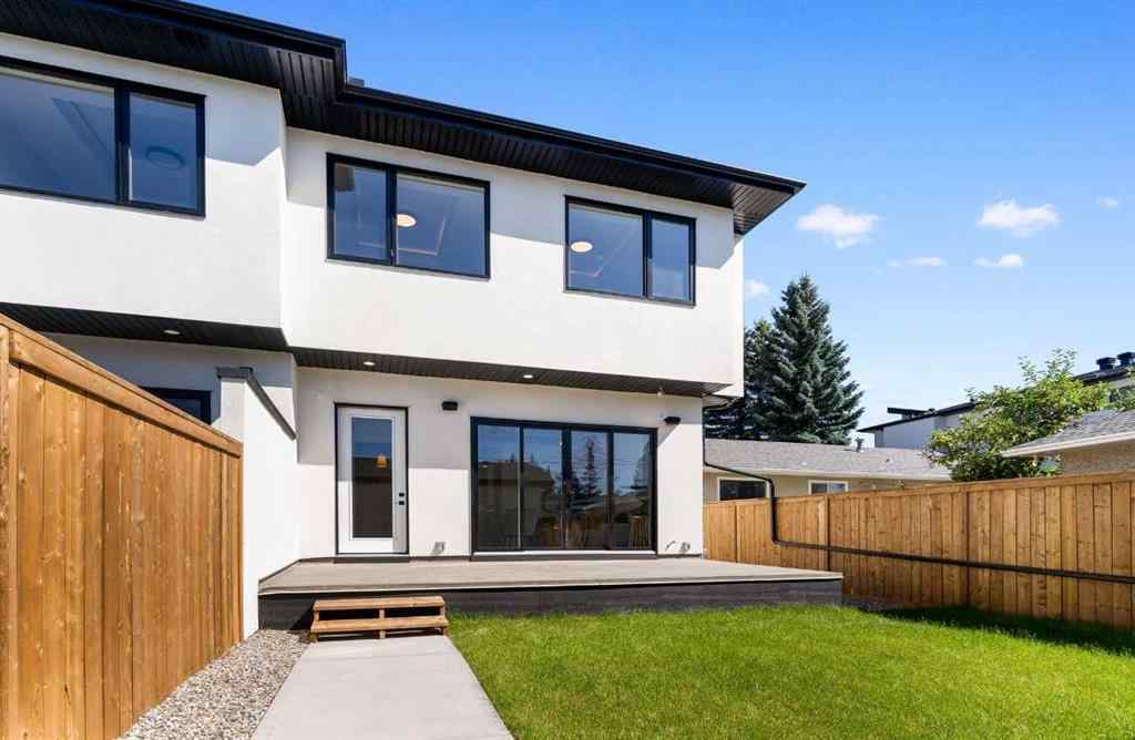MLS® A2250840 - 1425 44 Street SW in Rosscarrock Calgary, Residential