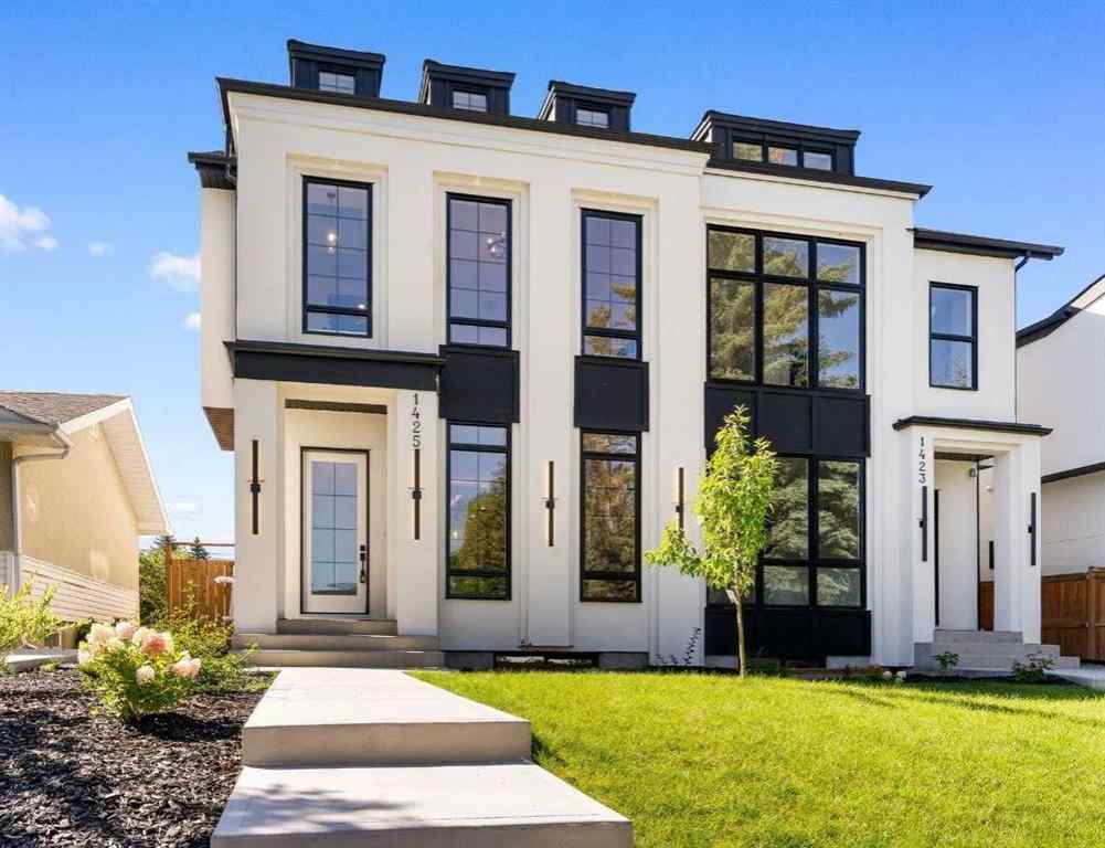 MLS® A2250840 - 1425 44 Street SW in Rosscarrock Calgary, Residential