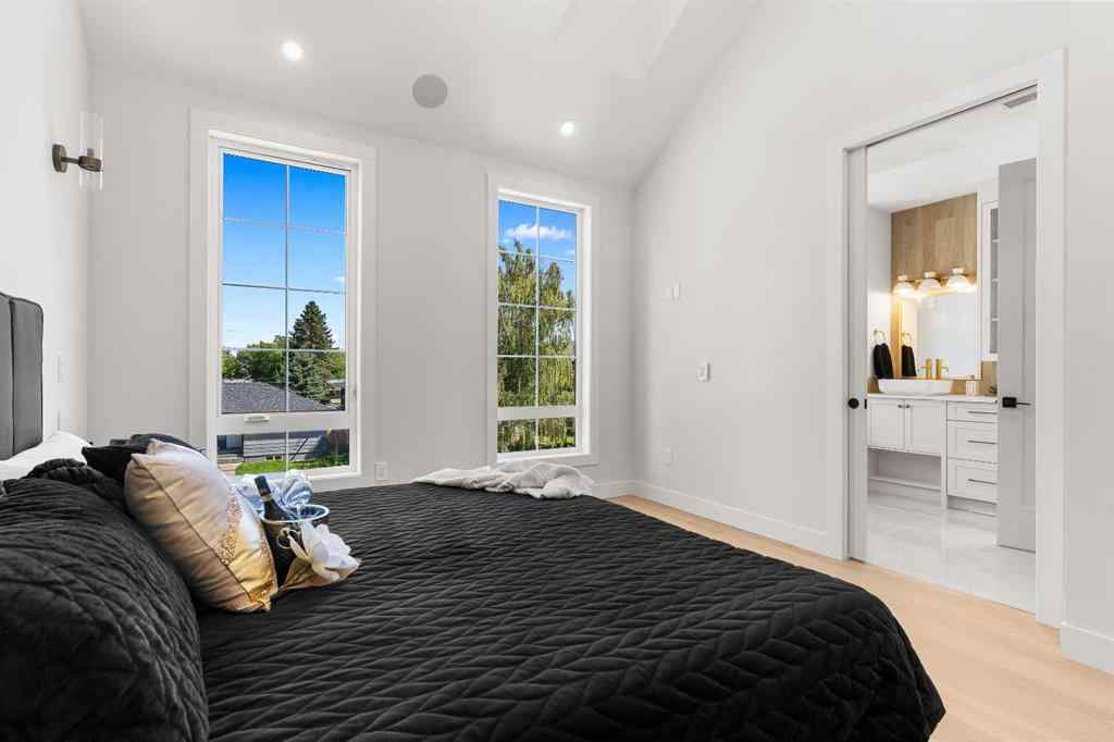 MLS® A2250840 - 1425 44 Street SW in Rosscarrock Calgary, Residential