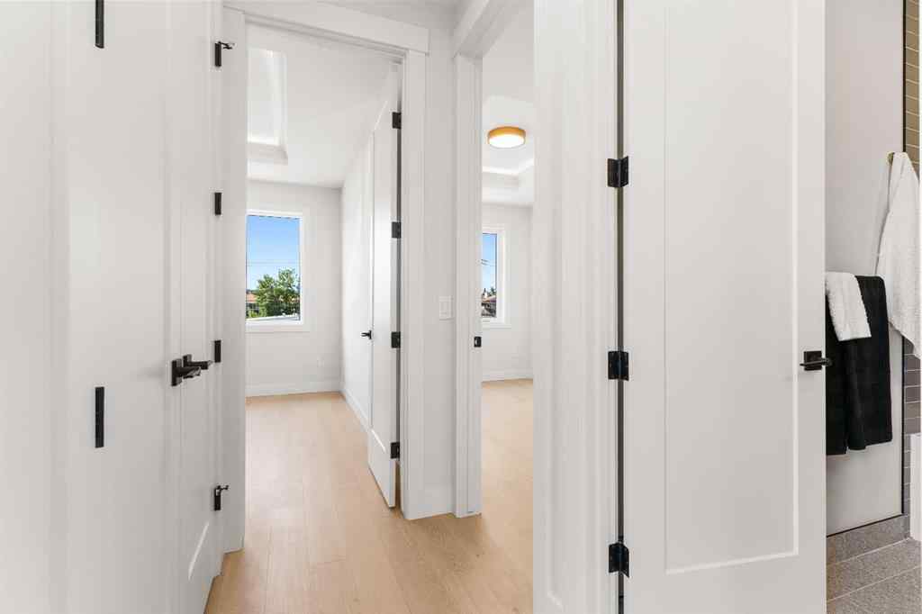 MLS® A2250840 - 1425 44 Street SW in Rosscarrock Calgary, Residential