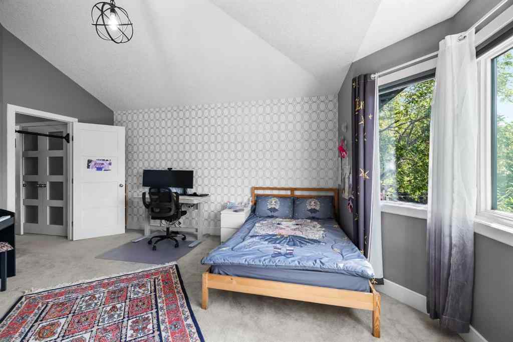 MLS® A2250847 - 2409 7 Avenue NW in West Hillhurst Calgary, Residential