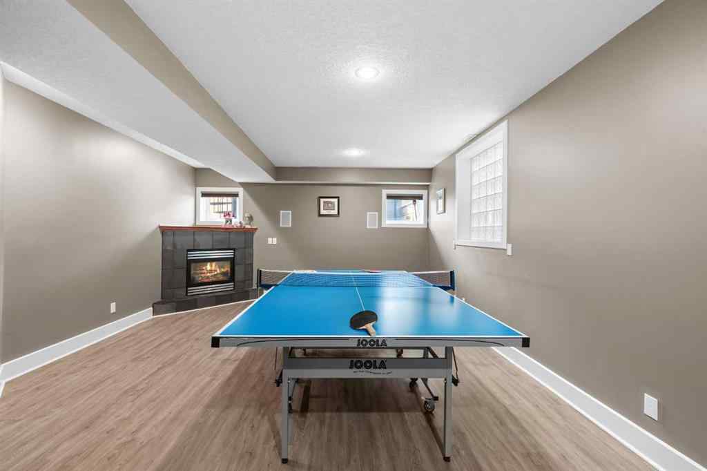 MLS® A2250847 - 2409 7 Avenue NW in West Hillhurst Calgary, Residential