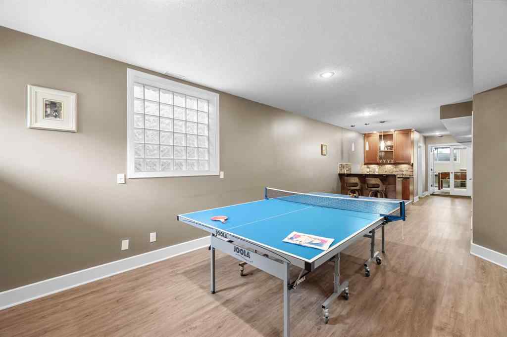 MLS® A2250847 - 2409 7 Avenue NW in West Hillhurst Calgary, Residential