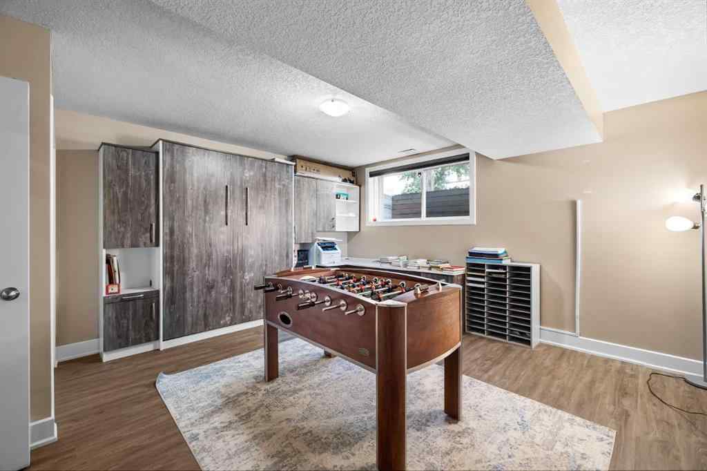 MLS® A2250847 - 2409 7 Avenue NW in West Hillhurst Calgary, Residential