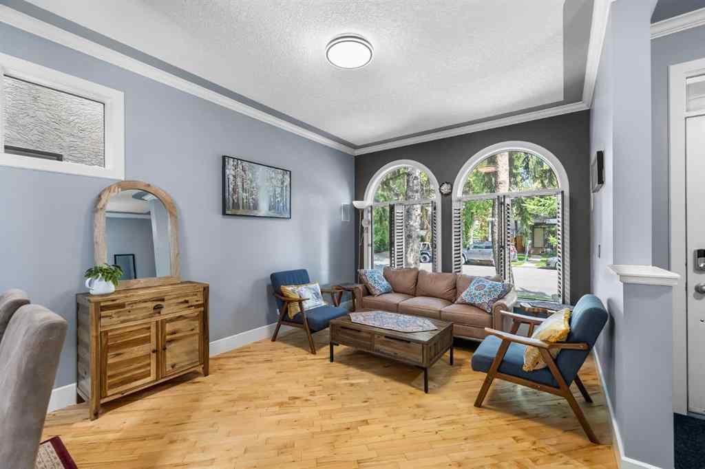 MLS® A2250847 - 2409 7 Avenue NW in West Hillhurst Calgary, Residential