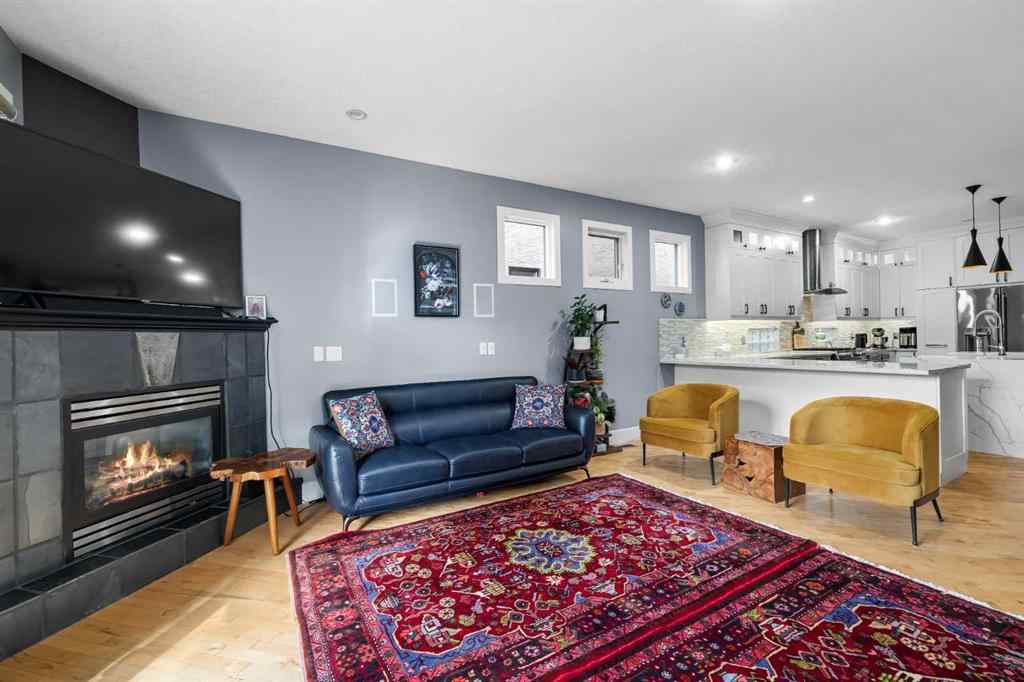 MLS® A2250847 - 2409 7 Avenue NW in West Hillhurst Calgary, Residential