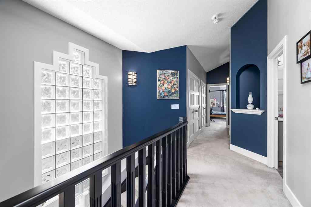 MLS® A2250847 - 2409 7 Avenue NW in West Hillhurst Calgary, Residential