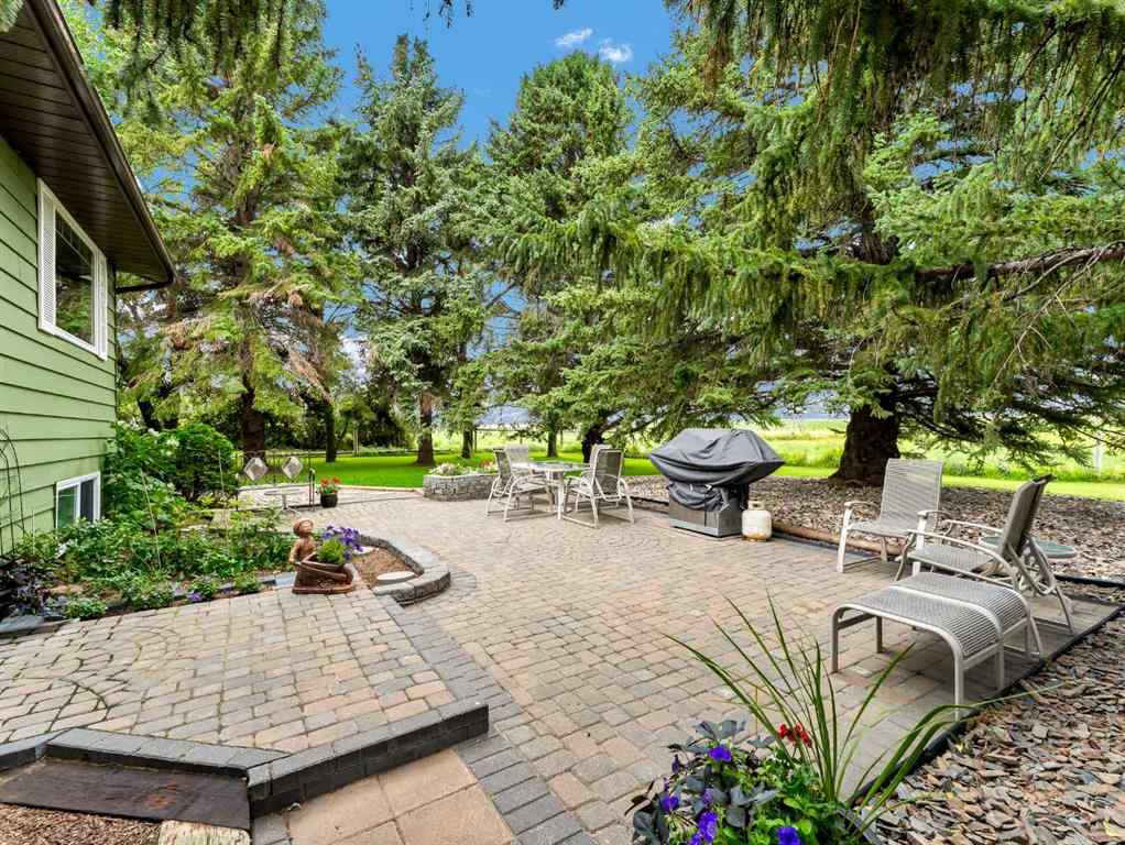 MLS® A2250854 - 7525 Highway 3   in NONE Rural Cypress County, Residential