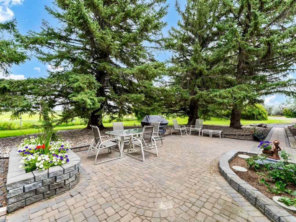 MLS® A2250854 - 7525 Highway 3   in NONE Rural Cypress County, Residential