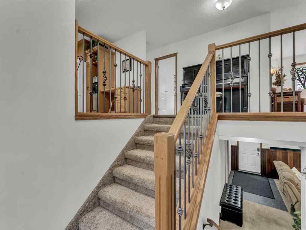 MLS® A2250854 - 7525 Highway 3   in NONE Rural Cypress County, Residential